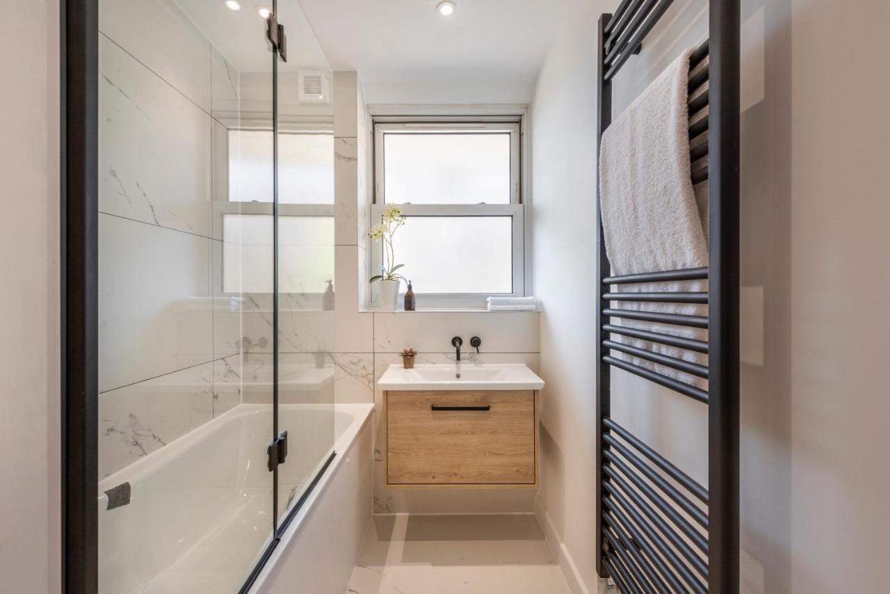 Superb 2 Bed Apartment Near Camden Town Free Wifi Londres Exterior foto